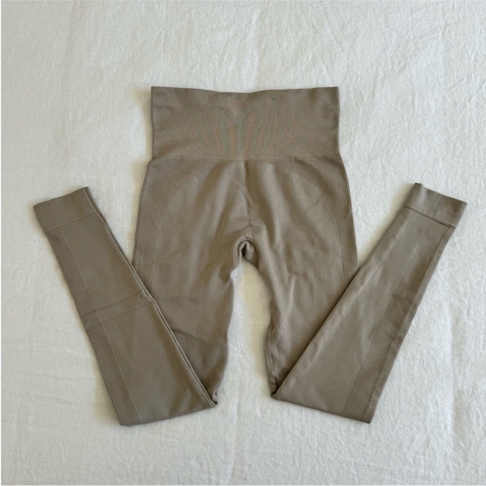 SetActive x OUAI Leggings